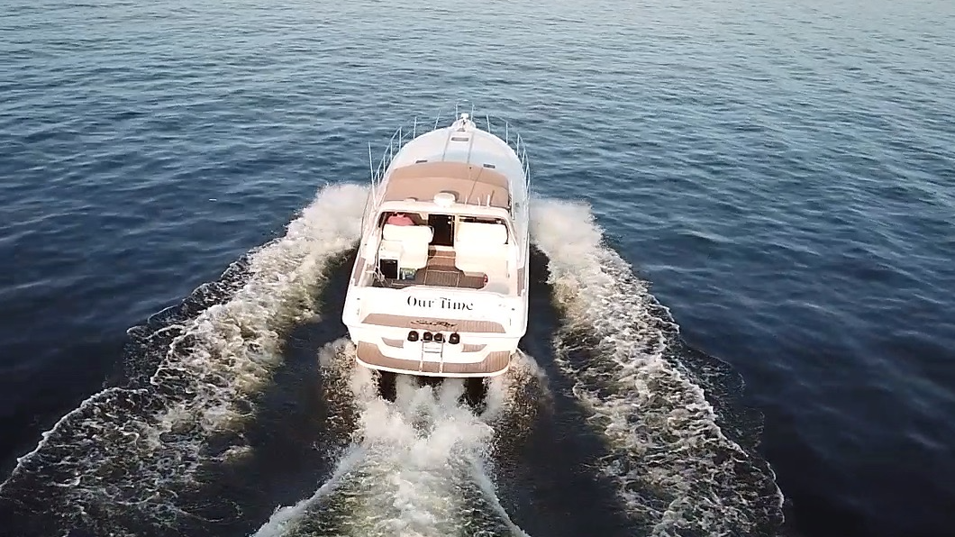 Our Time 400 Express Sea Ray charter boat